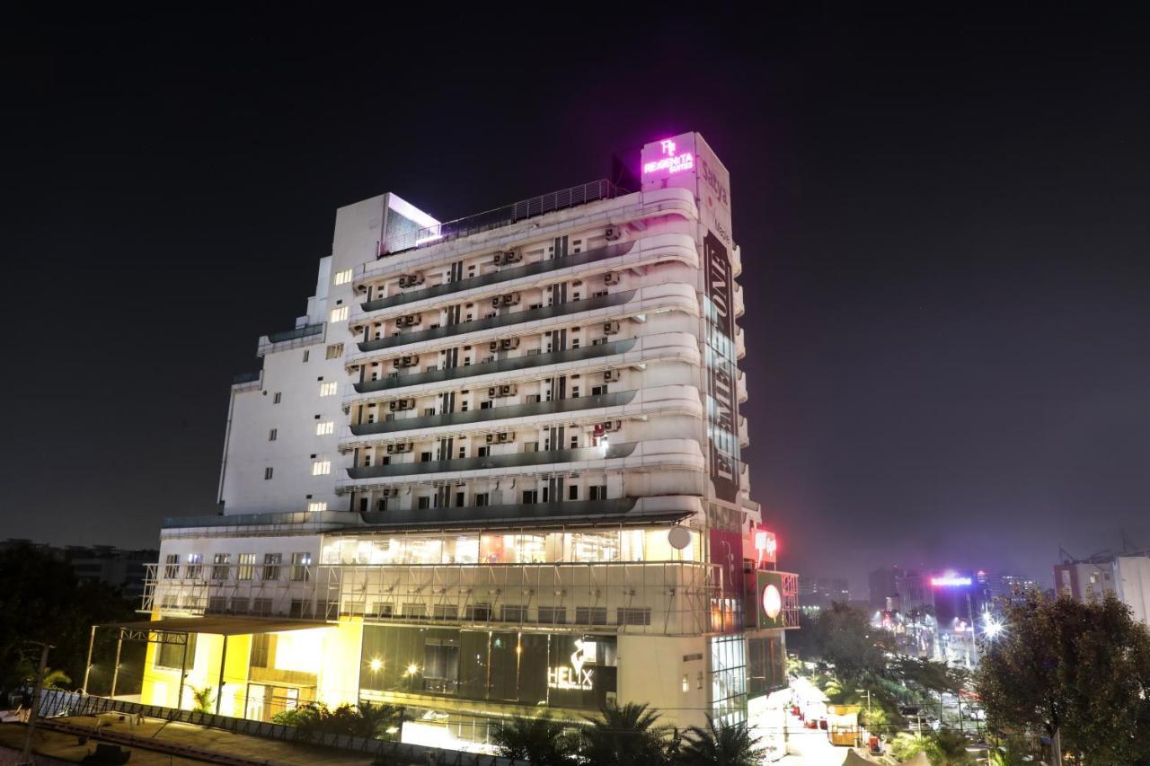 Regenta Suites Gurugram, Sohna Road, Sector 49 古尔冈 外观 照片