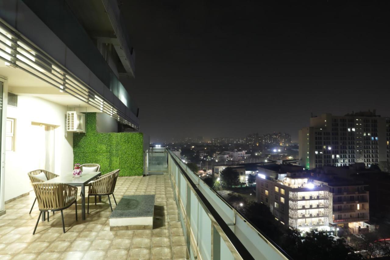 Regenta Suites Gurugram, Sohna Road, Sector 49 古尔冈 外观 照片